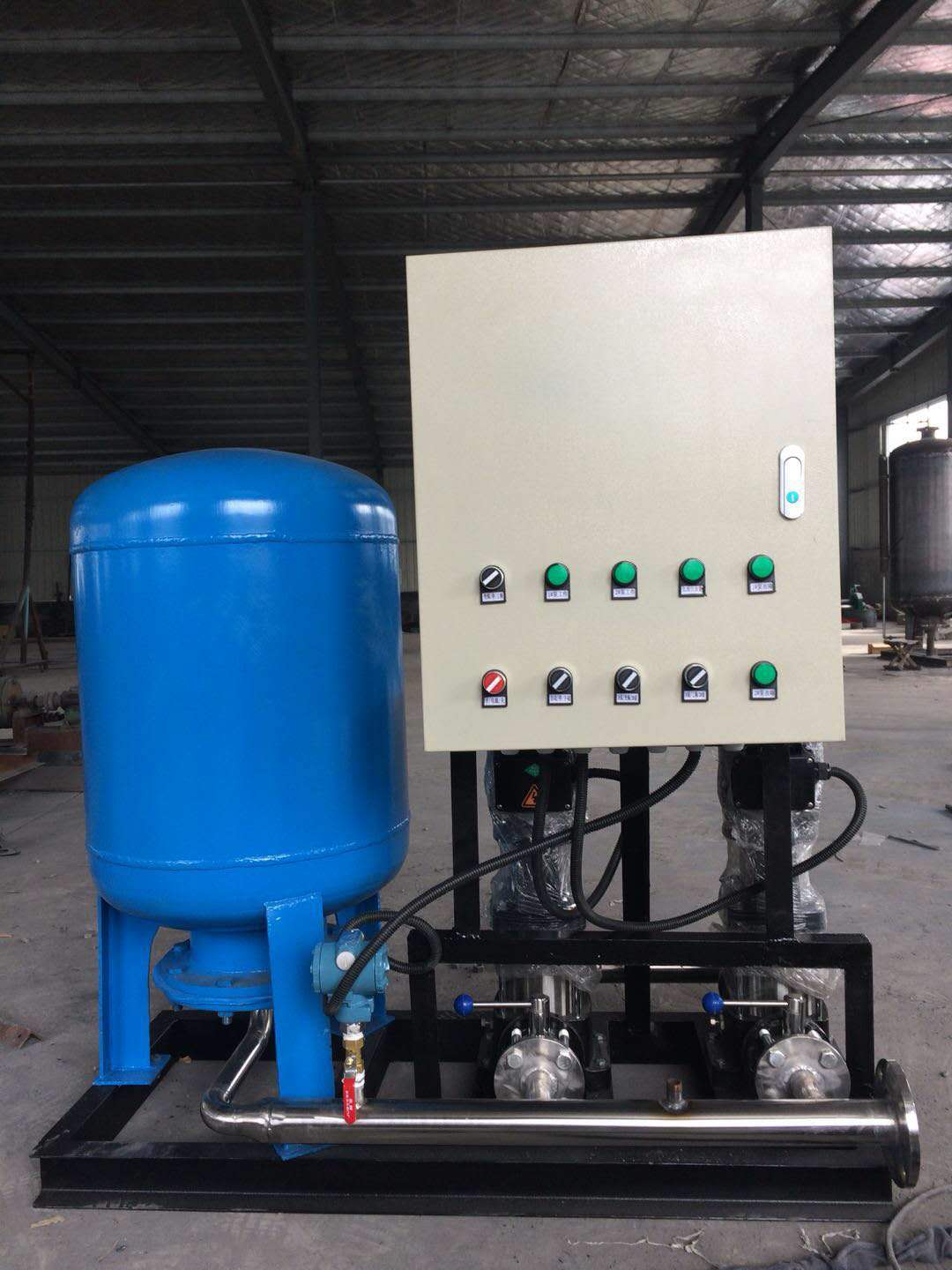 小区变频供水设备发往石家庄元氏县房地产